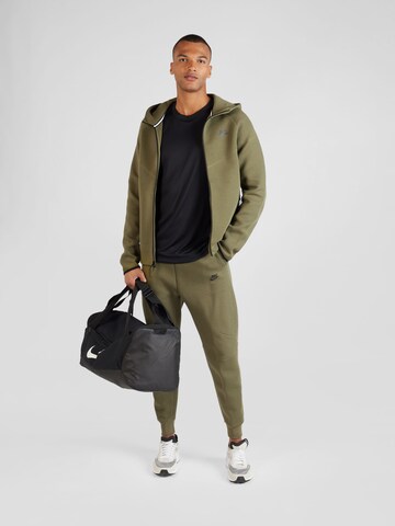 NIKE Funktionsskjorte i sort