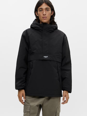 Pull&Bear Jacke in Schwarz: predná strana