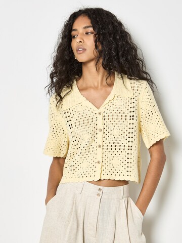 Chemisier ' ' Apricot en jaune : devant