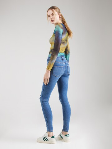 PIECES Slimfit Jeans 'DANA' in Blau