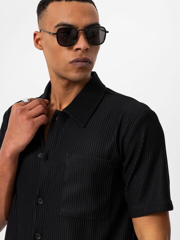 Regular fit Cămașă de la Antioch pe negru