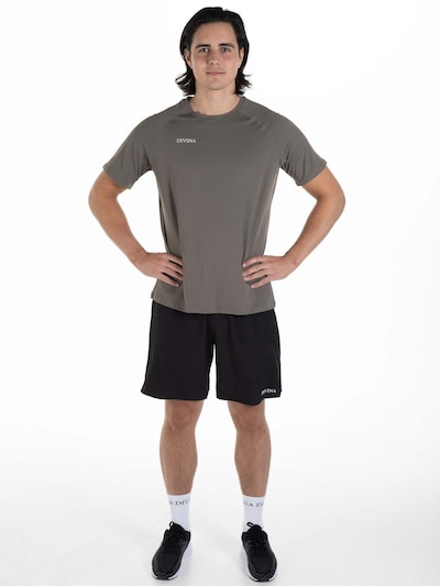 Divina T-Shirt fonctionnel 'Raw' en olive / blanc, Vue avec produit