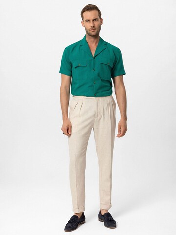 Antioch - Ajuste confortable Camisa en verde