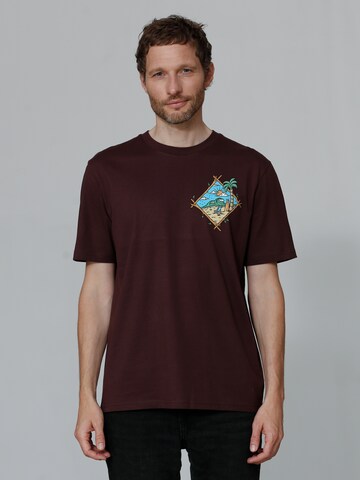 T-Shirt ' Beach is calling ' Watapparel en rouge : devant