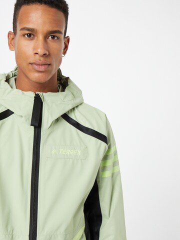 ADIDAS TERREX Outdoor jacket 'Utilitas' in Green