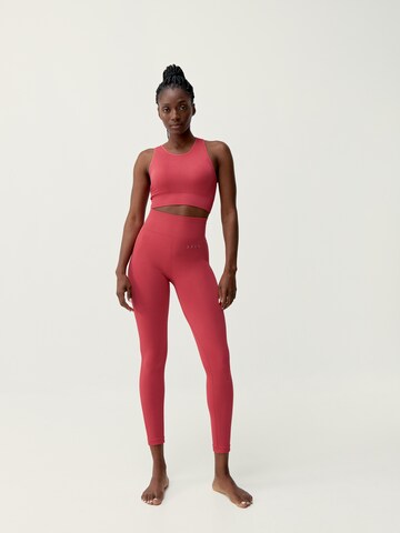 Born Living Yoga Skinny Sporthose 'Amal' in Rot