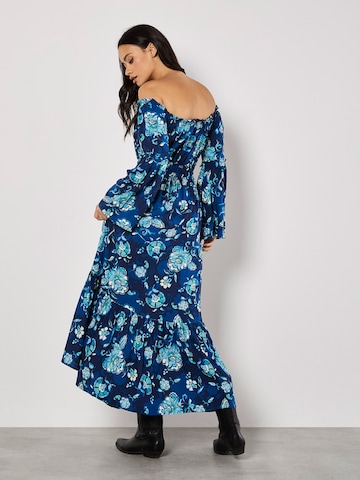 Apricot Jurk ' ' in Blauw