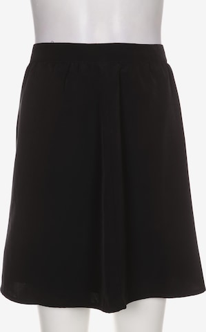 Qiero Skirt in S in Black: front
