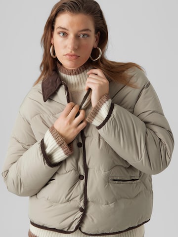 VERO MODA Between-Season Jacket 'Iris' in Grey