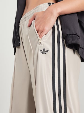 ADIDAS ORIGINALS Lużny krój Spodnie 'FB' w kolorze zielony