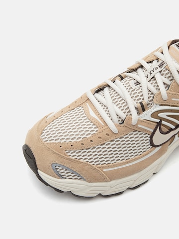 Nike Sportswear Sneaker low 'AIR MAX MOTO 2K' i beige