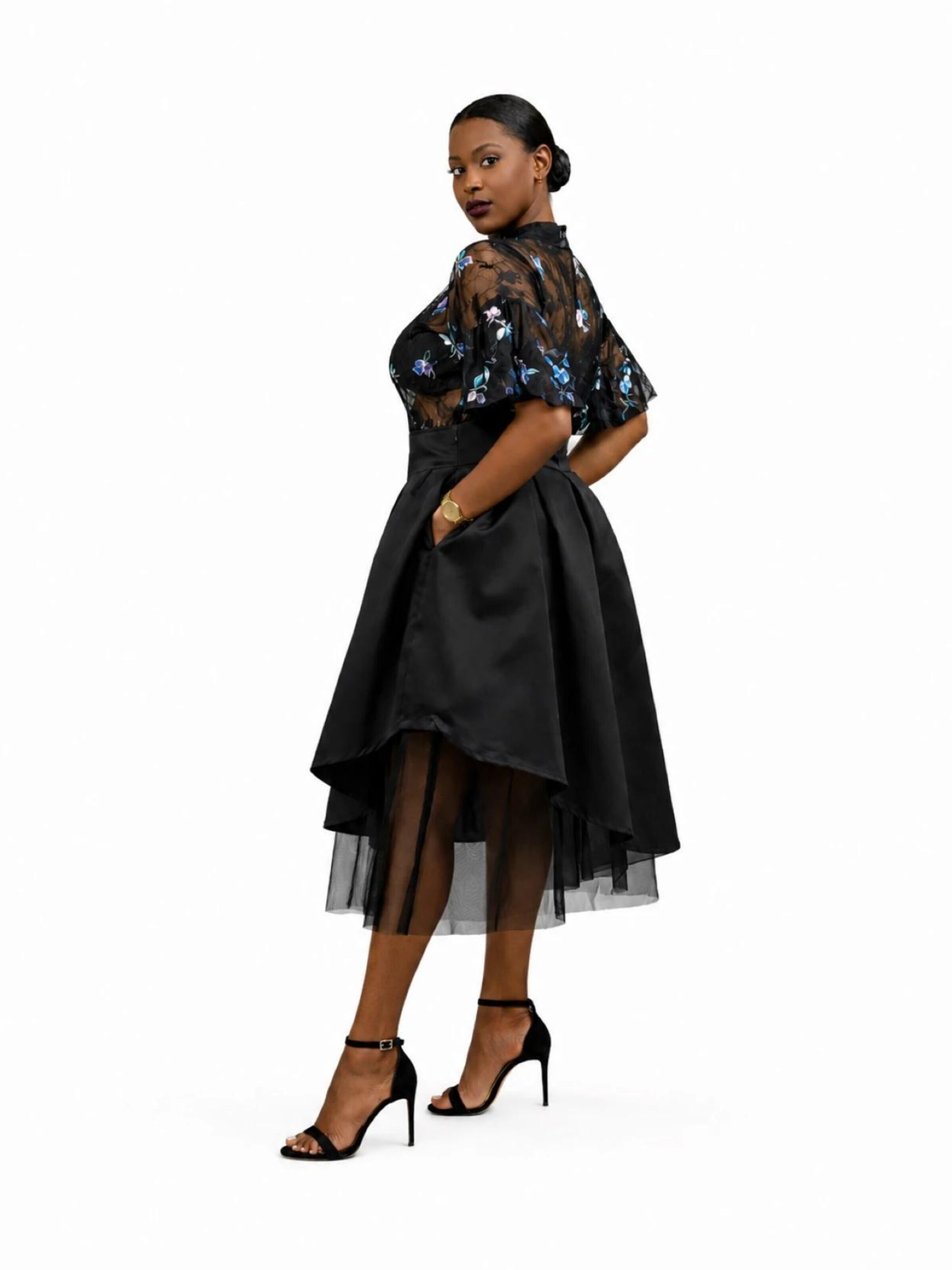 BIBI SAKALIEVA Rok 'Black Pleated Midi Skirt with Asymmetric Hem and Tulle' in Zwart