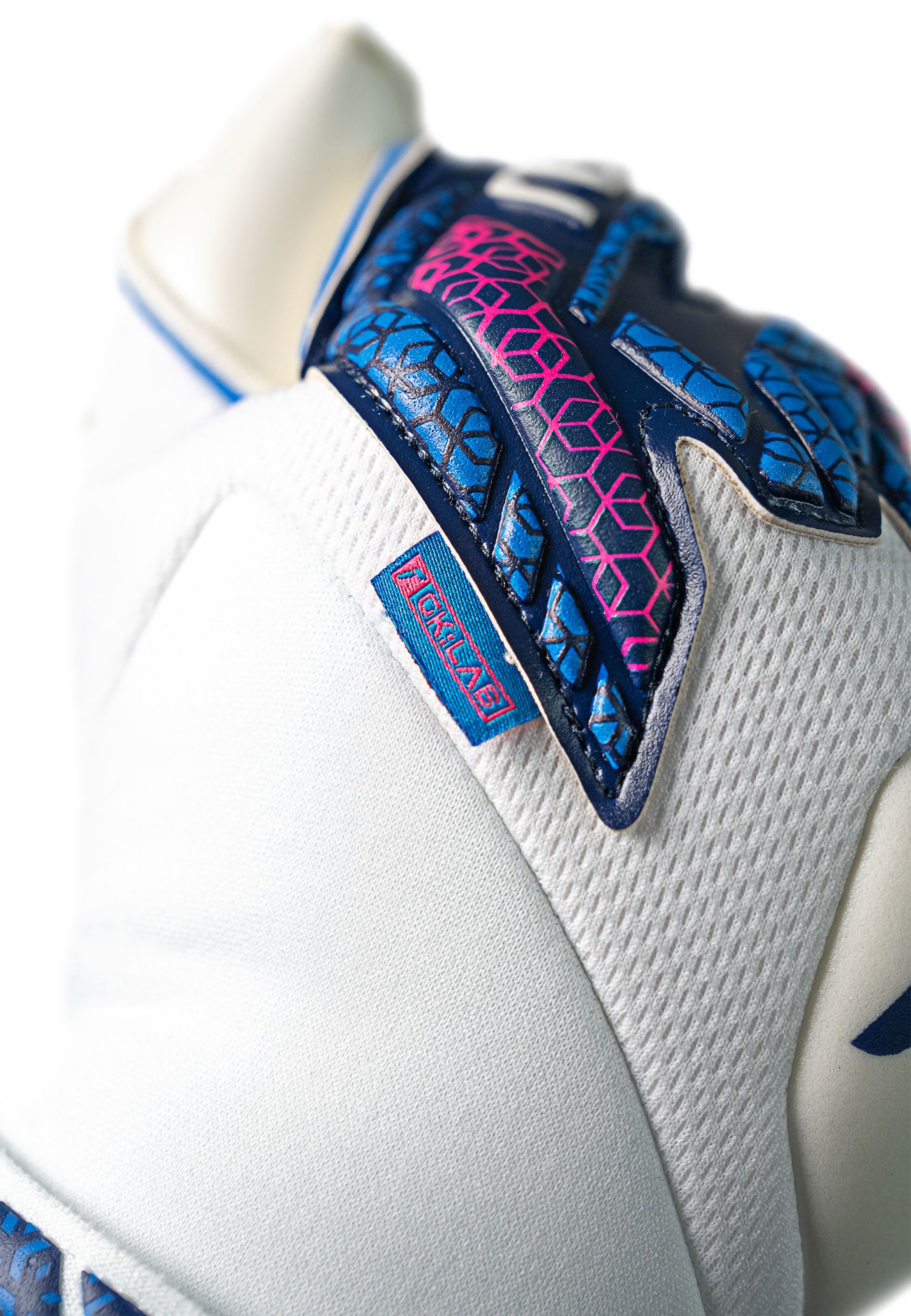 REUSCH Sports gloves 'Attrakt Re:Grip Evolution' in Blue