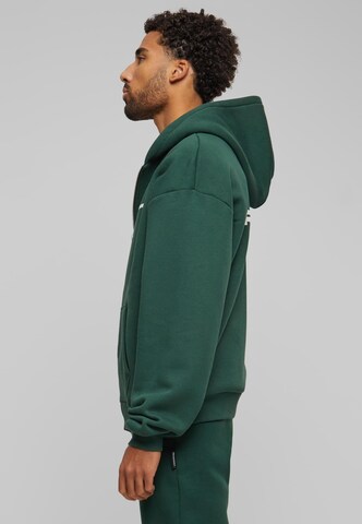 Prohibited Zip-Up Hoodie in Green