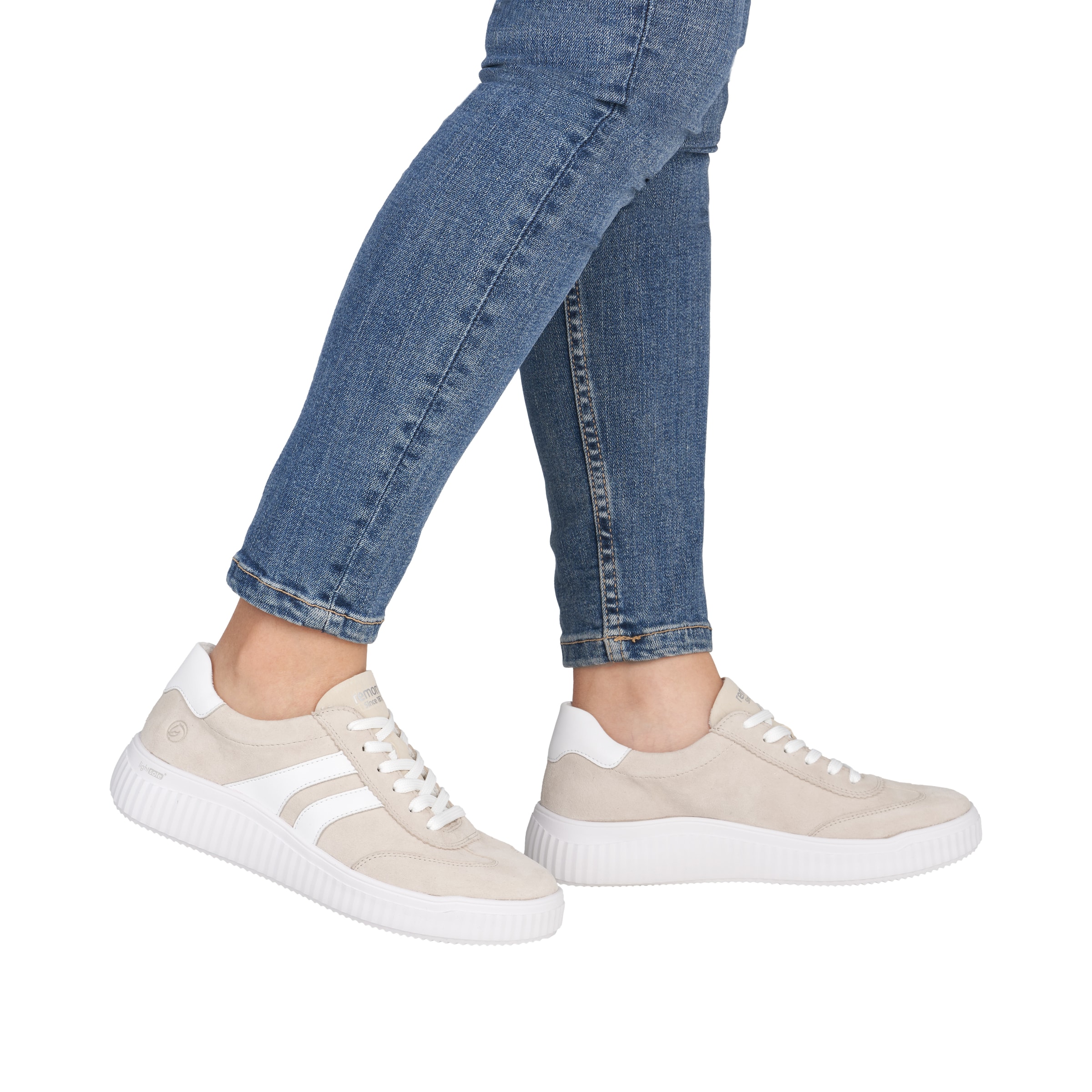 Baskets basses REMONTE en beige