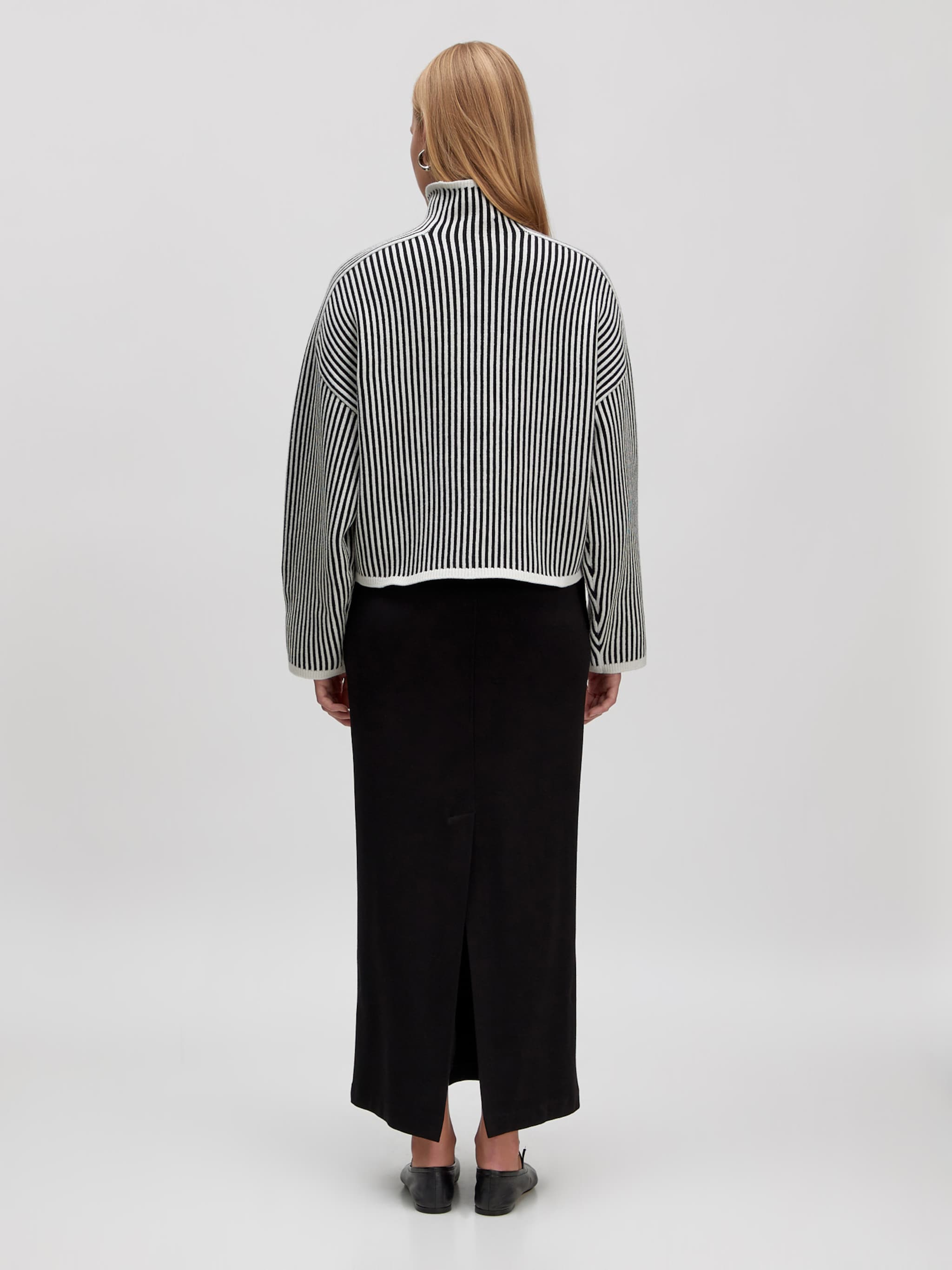 EDITED Produkte Pullover 'Nohea' schwarz