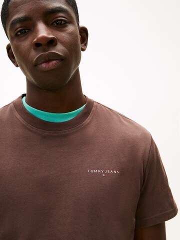 Tommy Jeans T-Shirt in Braun