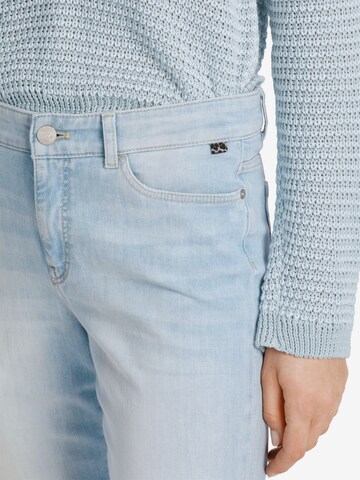 Marc Cain Flared Jeans in Blau