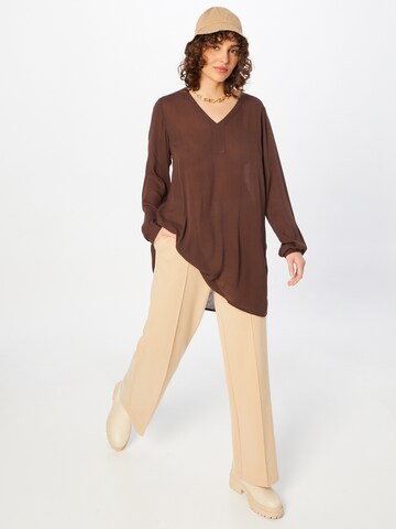 KAFFE CURVE Tunic 'Amber' in Brown