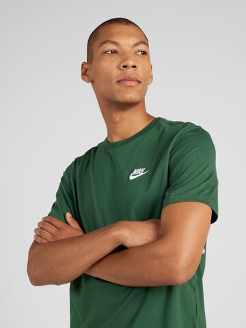 Nike Sportswear Rovný strih Tričko 'CLUB' - Zelená