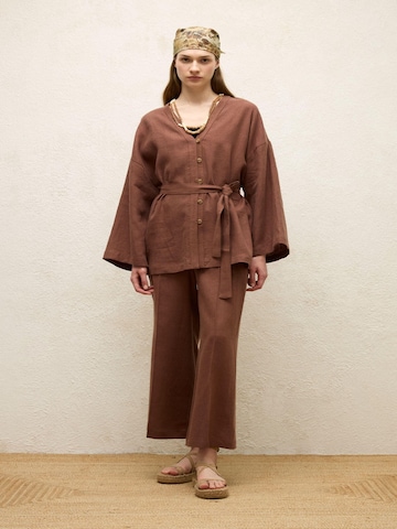 MANUKA Wide leg Broek in Bruin