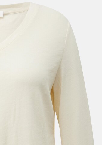 T-shirt s.Oliver CURVE en beige : devant