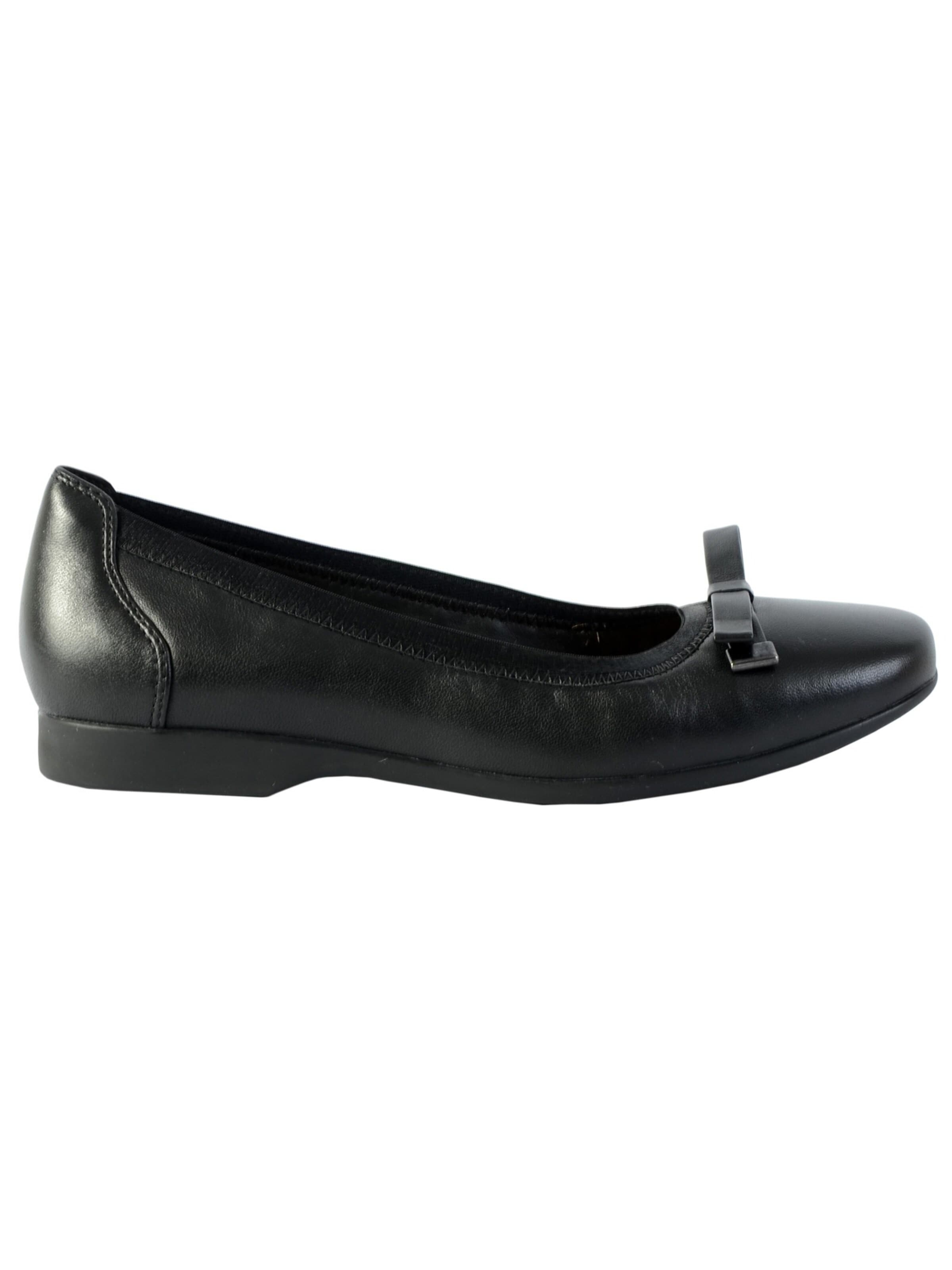 CLARKS Ballerina‌‌‌‌‌‌‌ in Schwarz