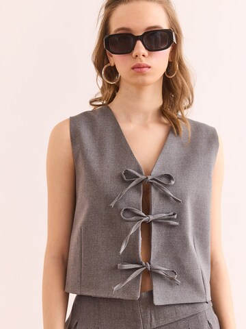 olalook Mellény - szürke: elől