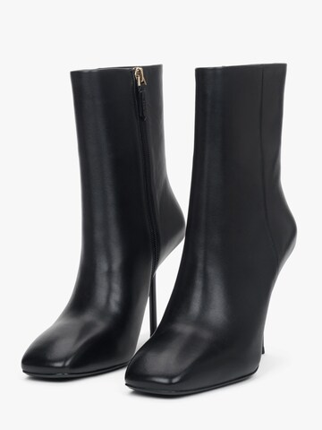 Ankle boots '819-6001' di Estro in nero