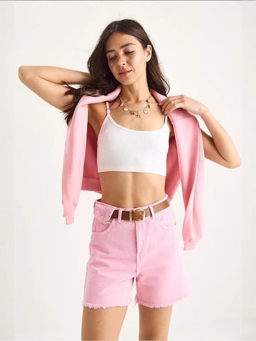 Bianco Lucci Slimfit Jeans in Roze