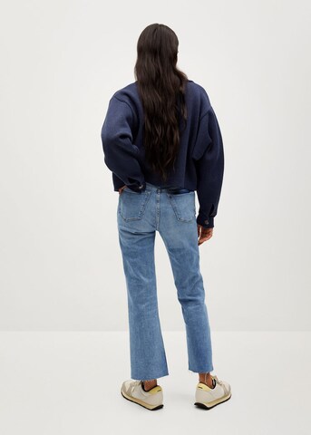 MANGO Bootcut Farkut 'Sienna' värissä sininen