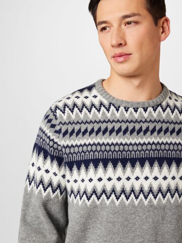 FYNCH-HATTON Sweater in Grey