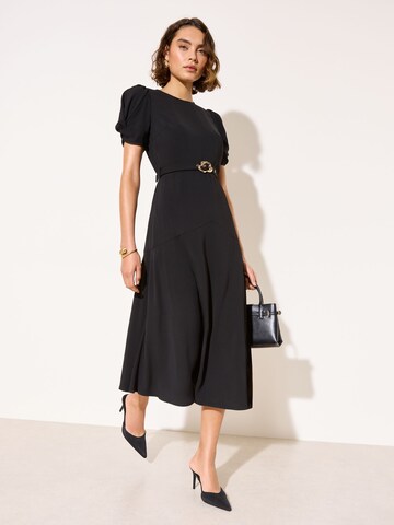 Abito di Friends Like These in nero