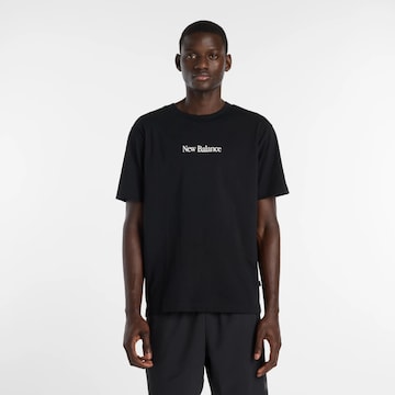 T-Shirt 'N Collage' new balance en noir : devant