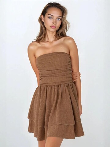 Hiccup - Vestido em castanho