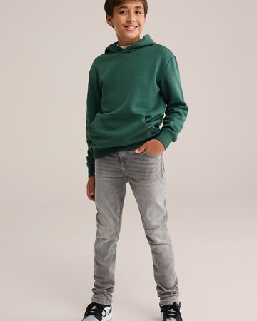 WE Fashion Sweatshirt in Green