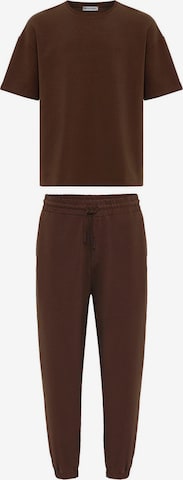 Dandalo Juoksupuku värissä ruskea: etupuoli