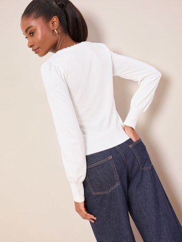 Lipsy Strickjacke in Weiß