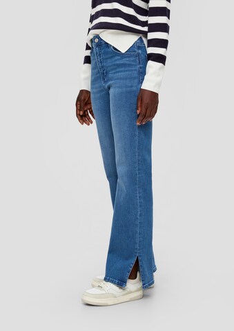 s.Oliver Flared Jeans 'Selina' in Blauw: voorkant