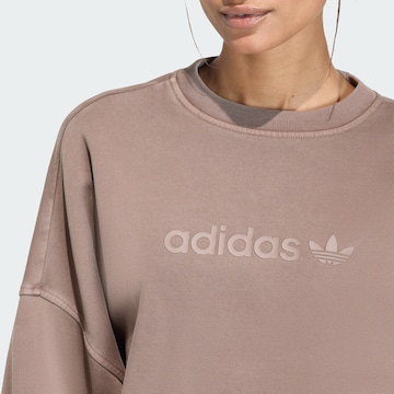 Sweat-shirt 'Essentials' ADIDAS ORIGINALS en marron