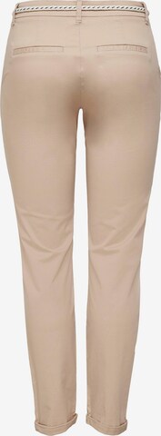 Slimfit Pantaloni chino 'Biana' di ONLY in marrone