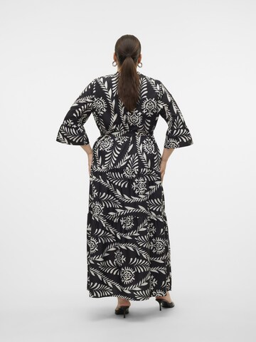 Robe 'ZERA ' Vero Moda Curve en noir