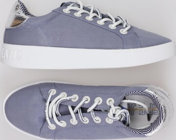 Pepe Jeans Sneakers & Trainers in 39 in Blue: front