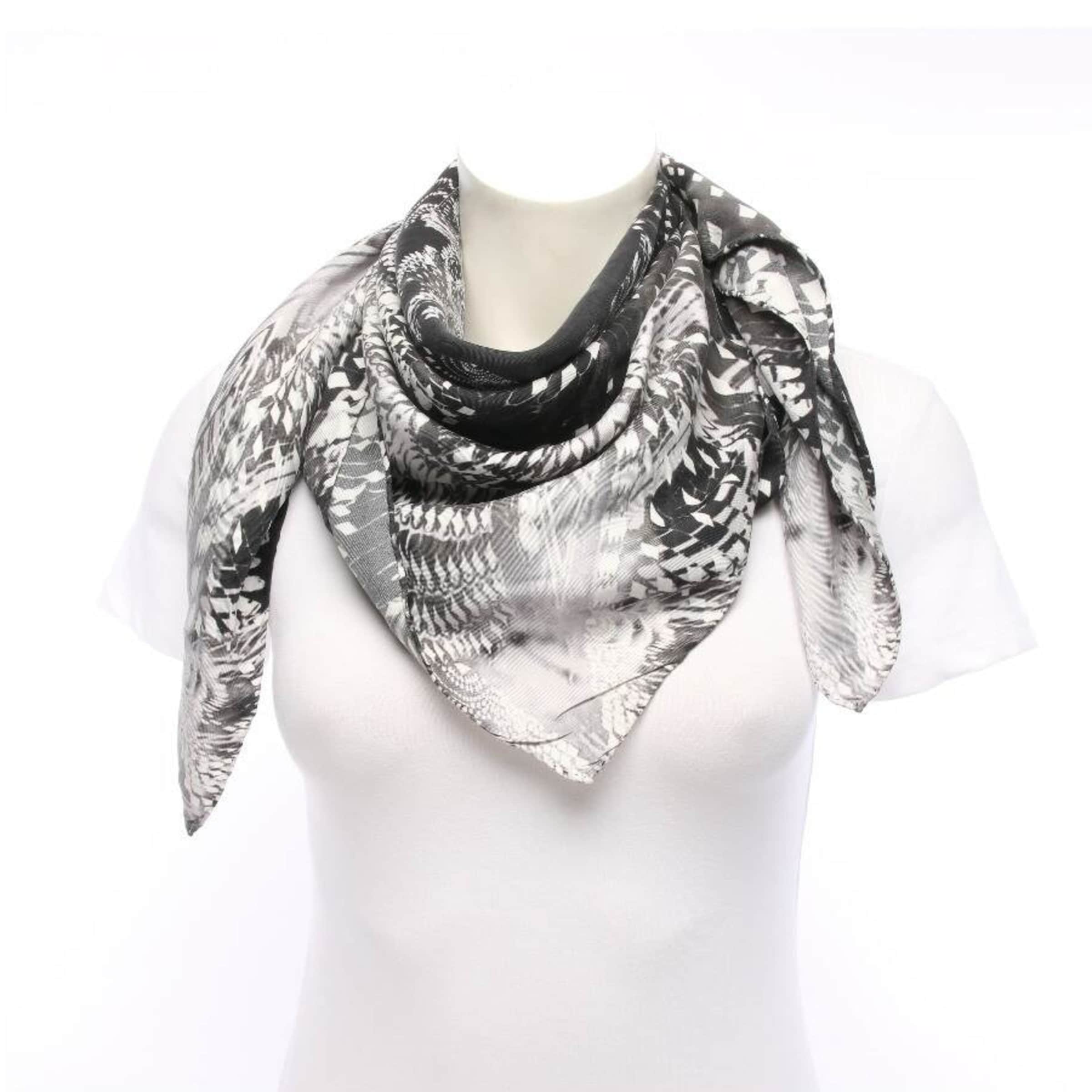 Givenchy Scarf & Wrap in One size in Mixed colors: front