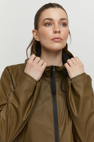 Cappotto funzionale 'AVAN' di b.young in verde