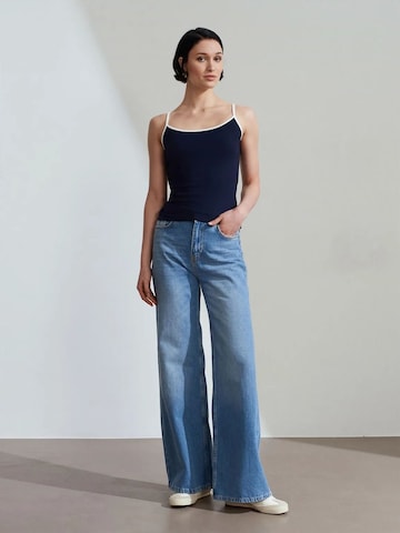 Dilvin - Top em azul: frente