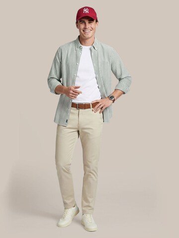 Steppin' out Regular fit Button Up Shirt in Green: front