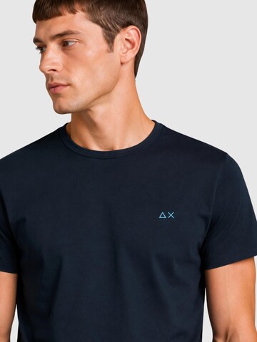 SUN68 Bluser & t-shirts 'T36127' i blå