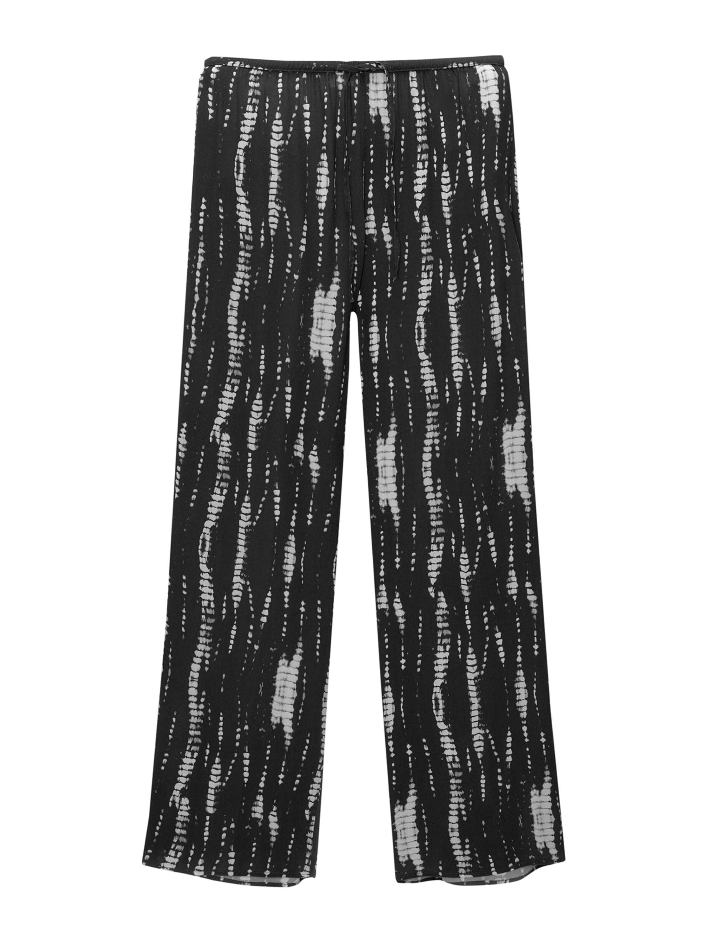 Loosefit Pantaloni di Pull&Bear in nero: frontale