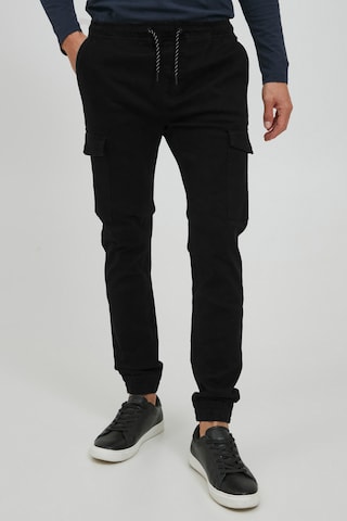 11 Project Regular Cargo Pants 'Garik' in Black: front